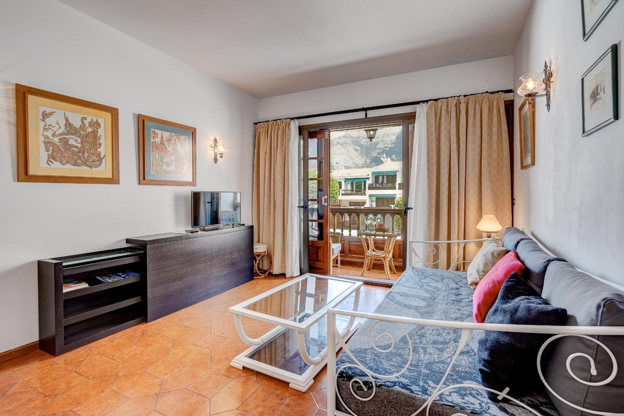Cozy Two Bedrooms In The Heart Of Gigantes Apartment Acantilado de los Gigantes